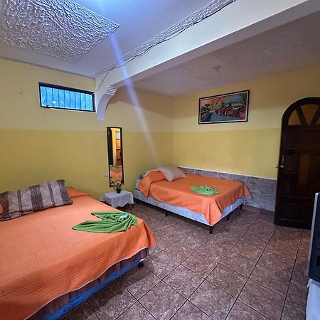 Hospedaje Gonzalez San Pedro de la Laguna Extérieur photo