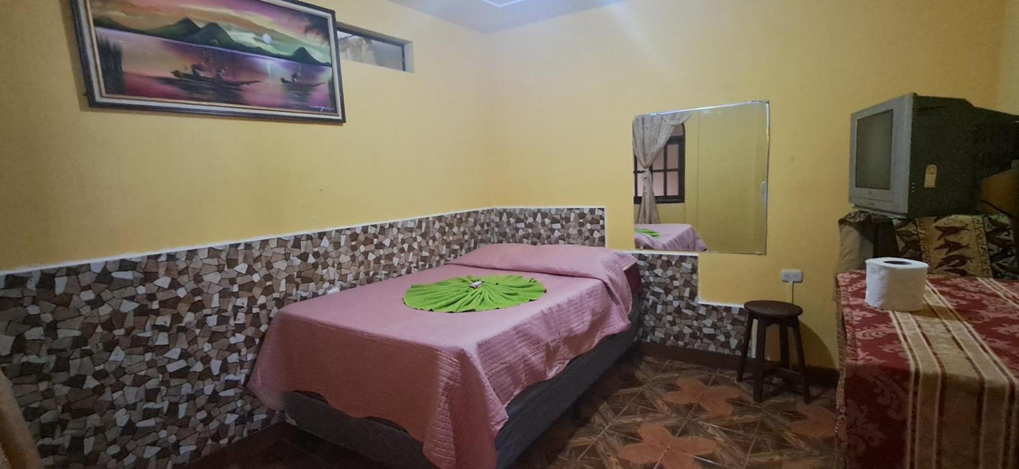 Hospedaje Gonzalez San Pedro de la Laguna Extérieur photo