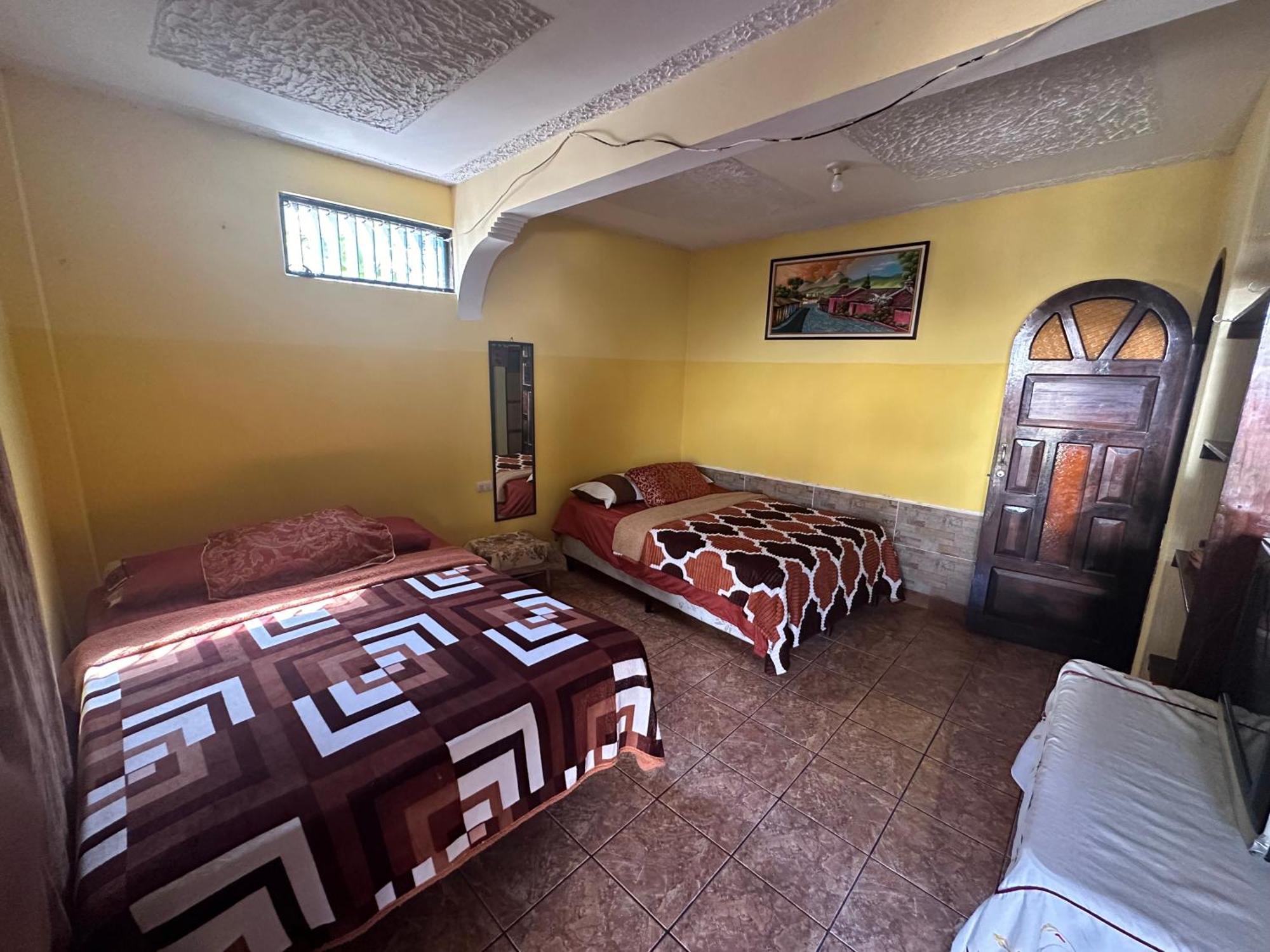 Hospedaje Gonzalez San Pedro de la Laguna Extérieur photo